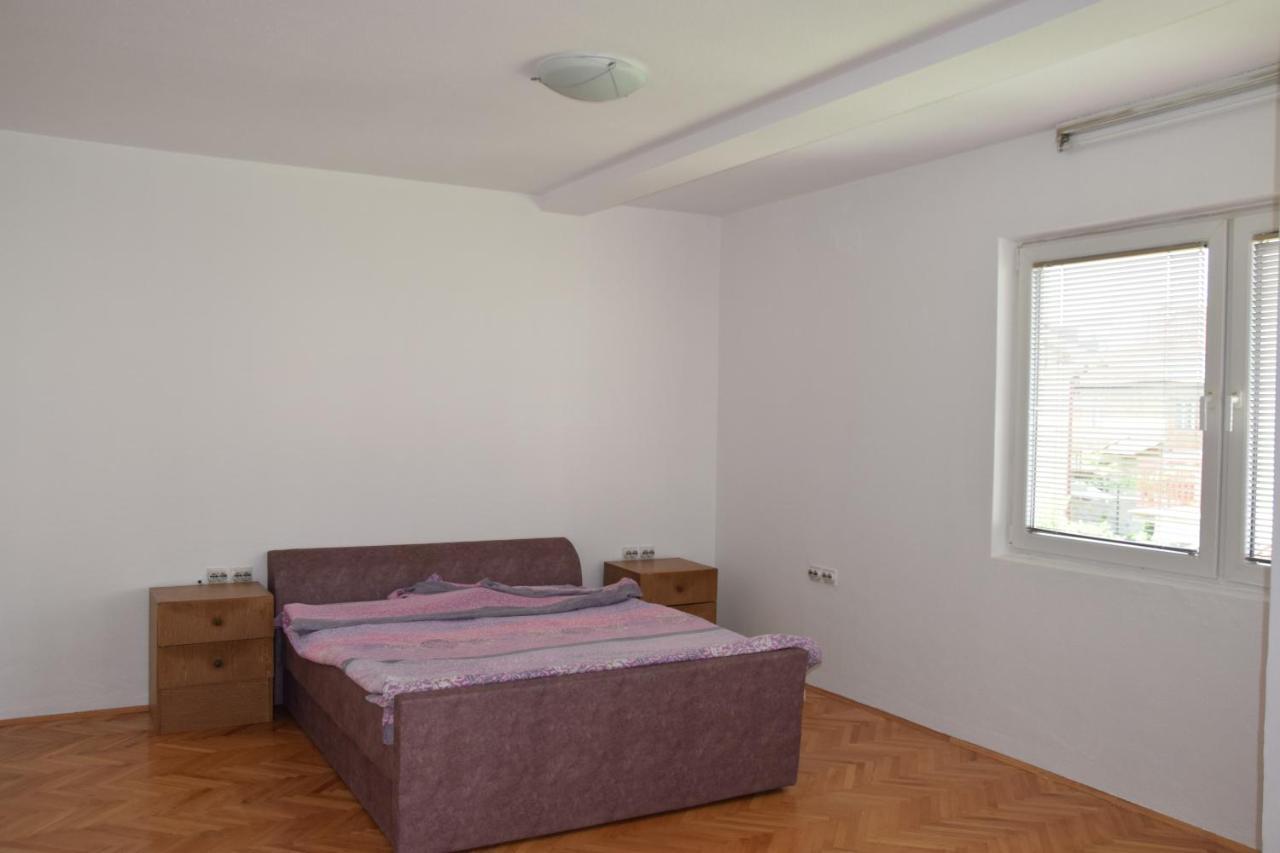 Limpe Apartment Ohrid Bagian luar foto