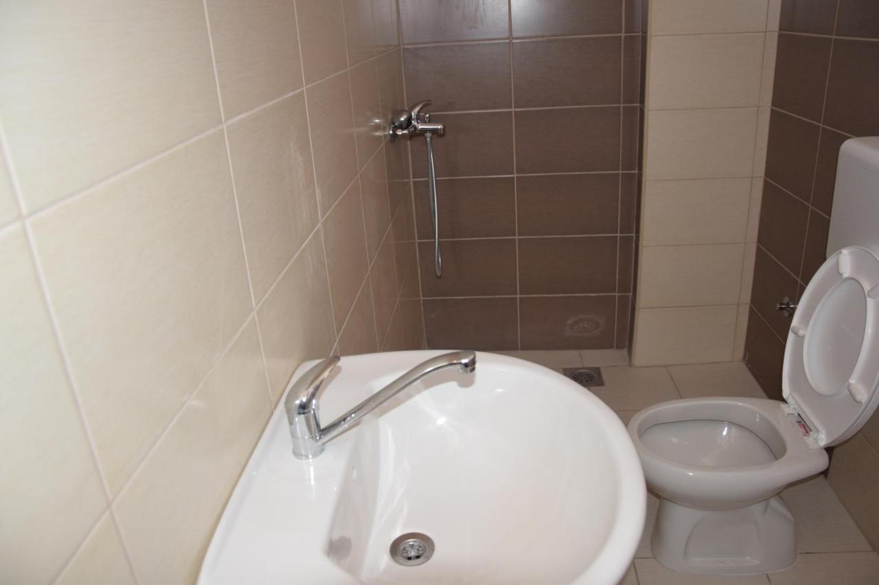 Limpe Apartment Ohrid Bagian luar foto